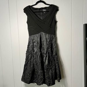 Adrianna Papell Black Taffeta Dress Size 10P EUC